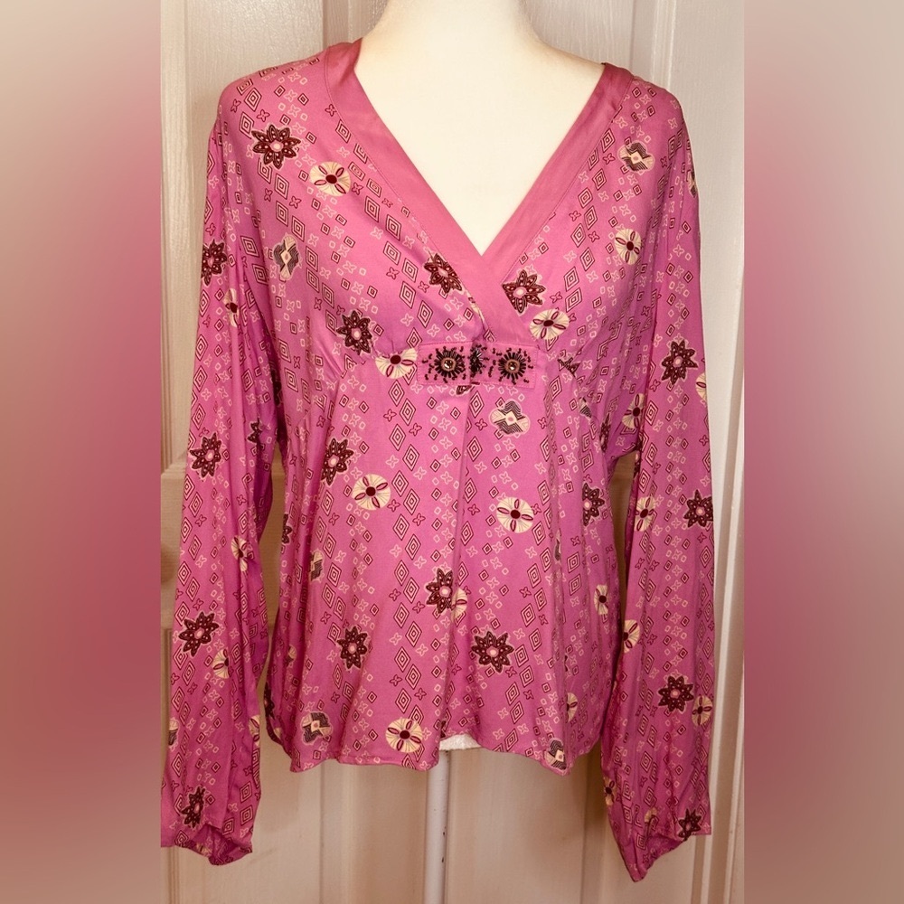J. Jill Blouse Pink Long Sleeve Top Boho Jewel Emblishment Size Medium